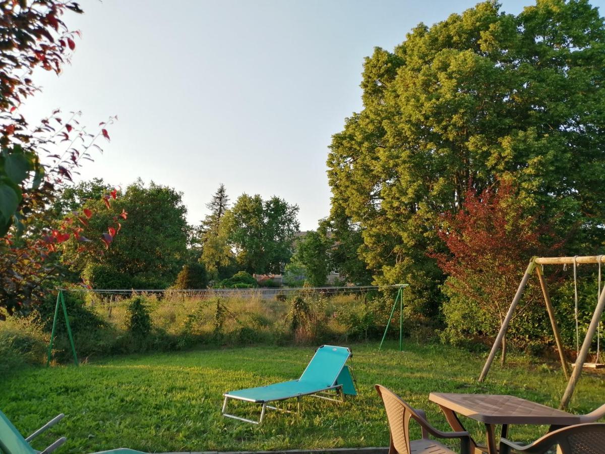 Chambre Campagne Uxelloise Uxeau Exterior foto